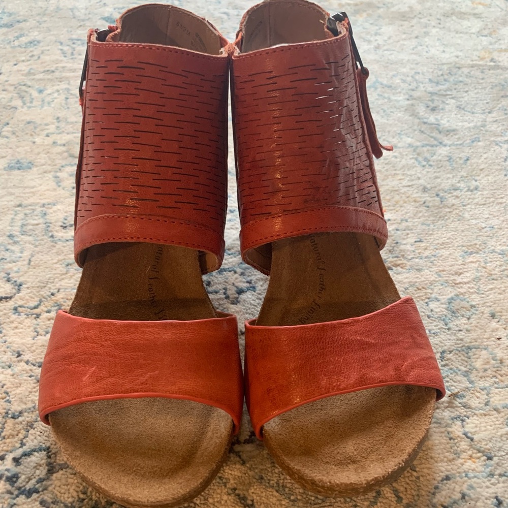 Sofft Brand Mango Sandals